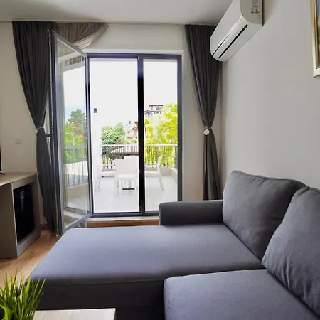 Guest house Marina Sarafovo By Cosher